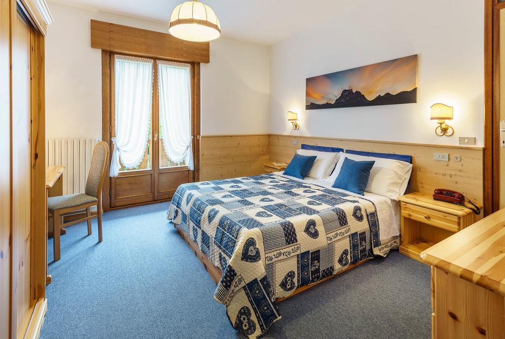 Hotel Roma San Vito di Cadore Pokój zdjęcie