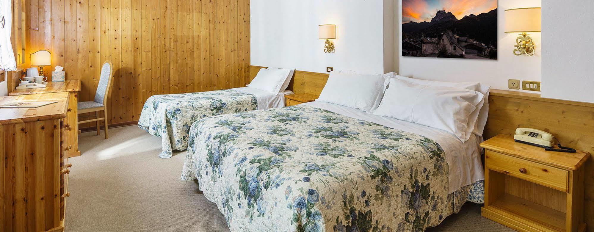 Hotel Roma San Vito di Cadore Zewnętrze zdjęcie