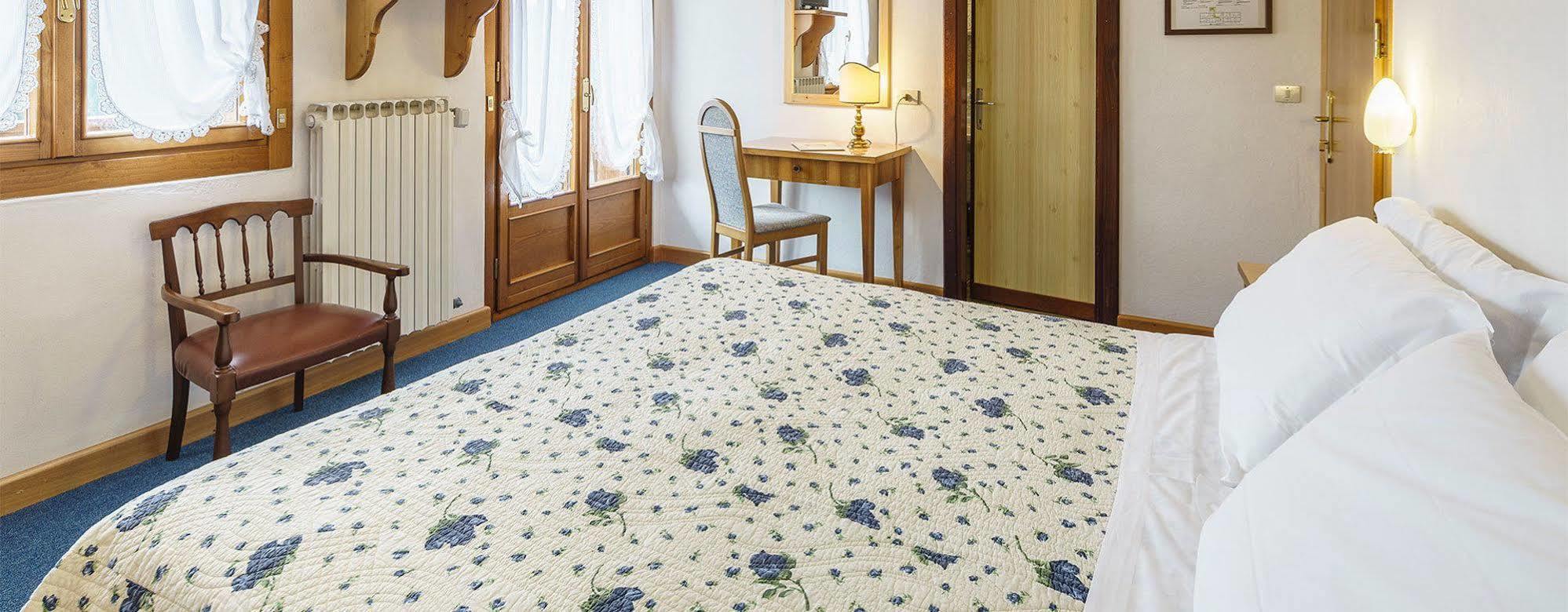 Hotel Roma San Vito di Cadore Zewnętrze zdjęcie