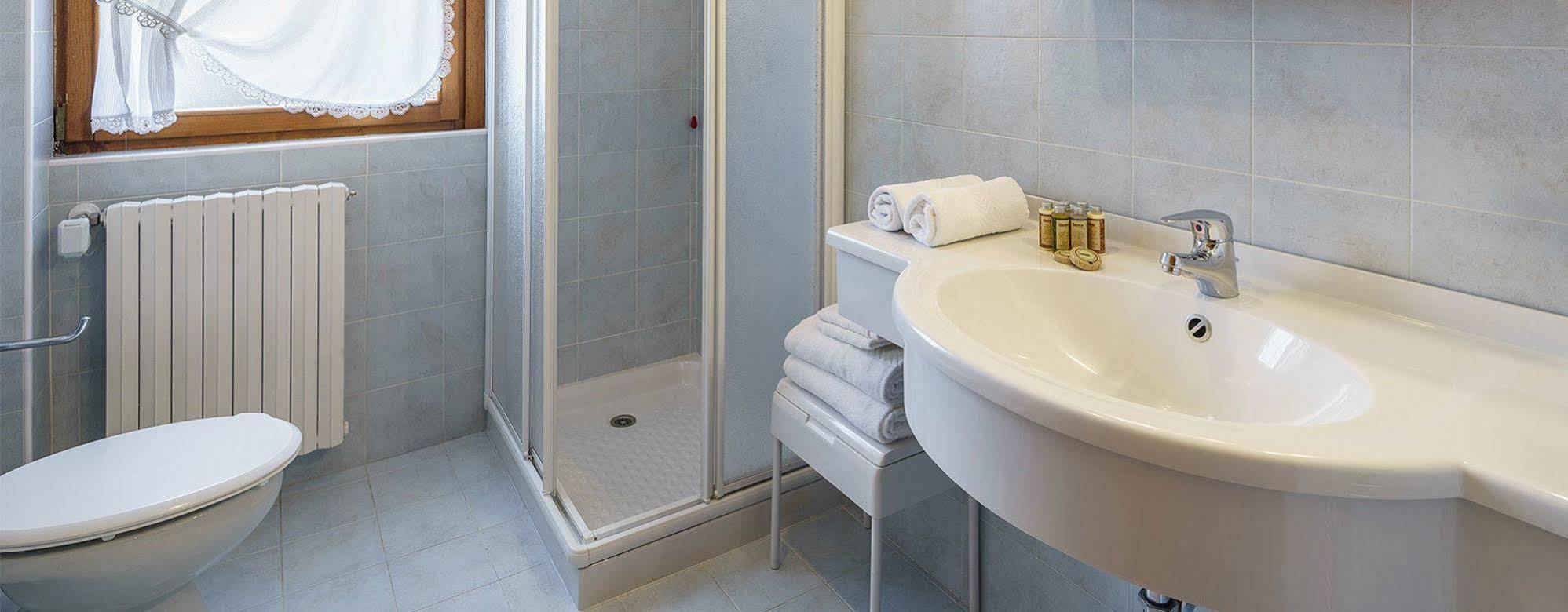 Hotel Roma San Vito di Cadore Zewnętrze zdjęcie